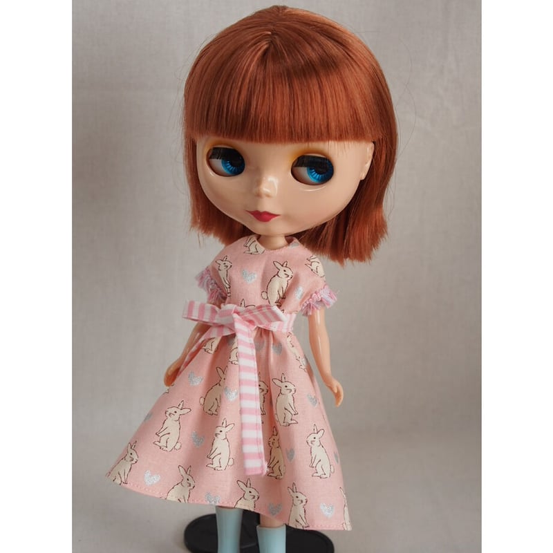 ネオブライス/リカちゃんサイズ◇ハンドメイドお洋服セット うさぎ柄 
