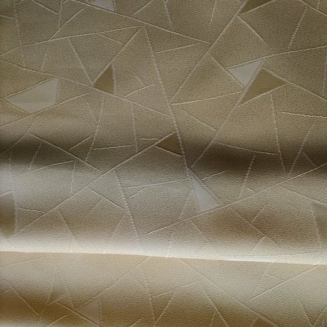 【正絹　洗い済】淡い黄色に抽象柄の色無地　約36×45～90ｃｍ　はぎれ　和布　古布