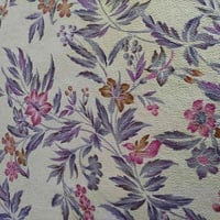 【正絹　洗い済】灰色に本草木染の浜百合のちりめん生地　はまゆり　約35.5ｃｍ×50～150ｃｍ　古布　和布　はぎれ