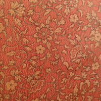 【正絹　洗い済】丹色×肌色の小花模様のちりめん生地　約36.5×50～150ｃｍ　はぎれ　和布　古布