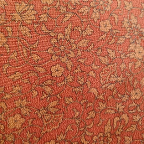 【正絹　洗い済】丹色×肌色の小花模様のちりめん生地　約36.5×50～150ｃｍ　はぎれ　和布　古布