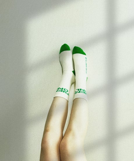 SOCKS / OFF WHITE