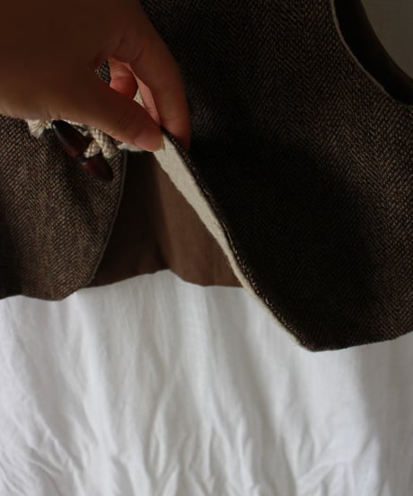 【24aw】tweed vest