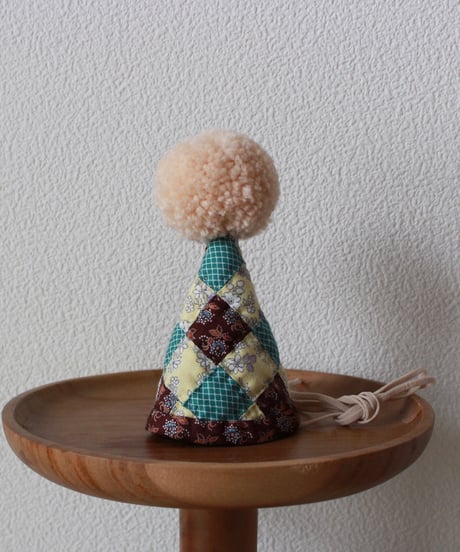 3.patchworkparty hat