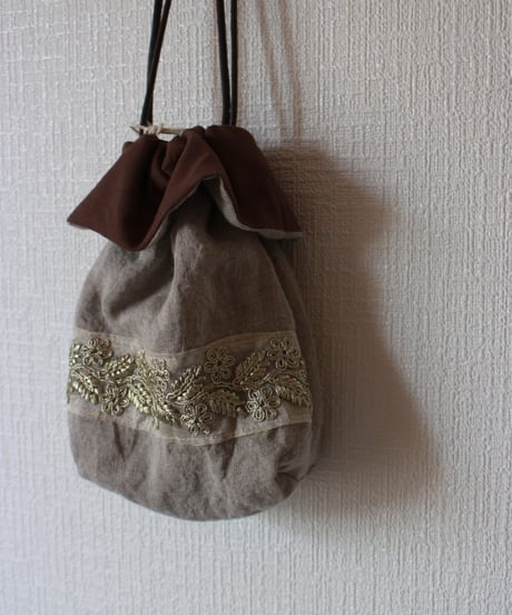 sounote コラボ　インド刺繍リボン巾着