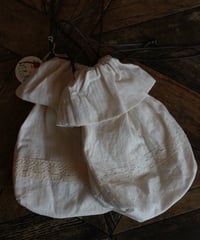 antique lace 巾着 2種類