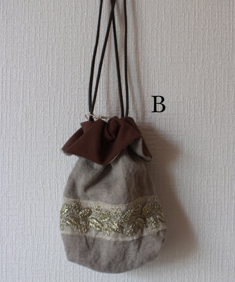 sounote コラボ　インド刺繍リボン巾着