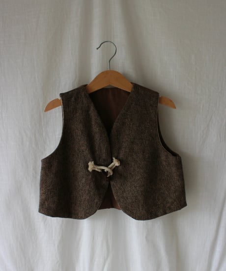 【24aw】tweed vest