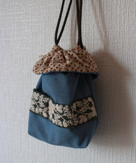 sounote コラボ　インド刺繍リボン巾着