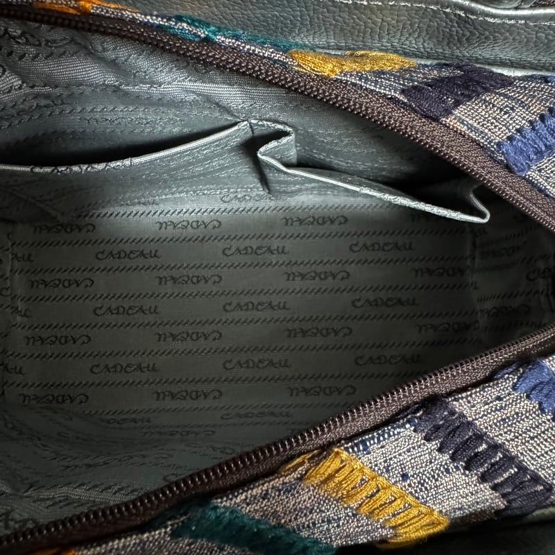 カドゥ京都ミニボストン🇬🇧カラフルステッチ | CADEAU-kyoto