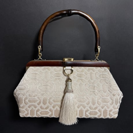 即完売品 cadeau_kyoto カドゥ京都 イギリスリントン社ツィード