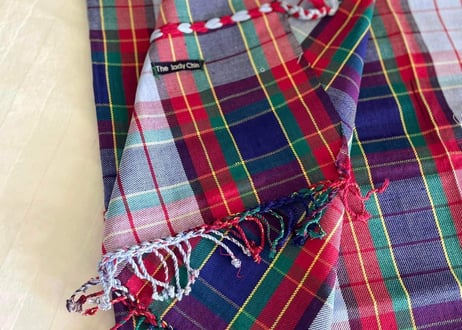 မုဒုံစောင် / Handwoven Mudon cotton blanket