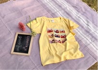 "タ・モー・アウ 〜 同じ空の下で" Tシャツ (ライトイェロー) / "Under the same sky" T-shirt (Light Yellow)