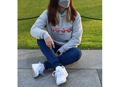 "ずっと一緒" パーカー/ "Stronger Together" Hoodie