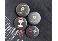 illicit pin badges / illicit 缶バッジ