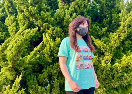 "タ・モー・アウ 〜 同じ空の下で" Tシャツ (アイスグリーン) / "Under the same sky" T-shirt (Ice Green)