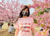 "タ・モー・アウ 〜 同じ空の下で" Tシャツ (ライトピンク) / "Under the same sky" T-shirt (Light Pink)