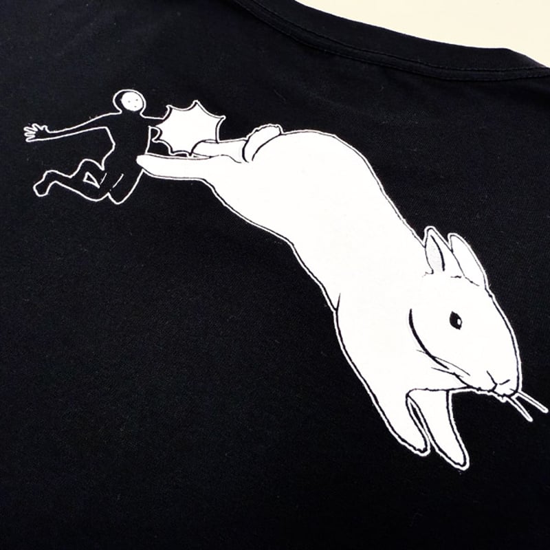 雨穴 うさぎTシャツ | オモコロストア