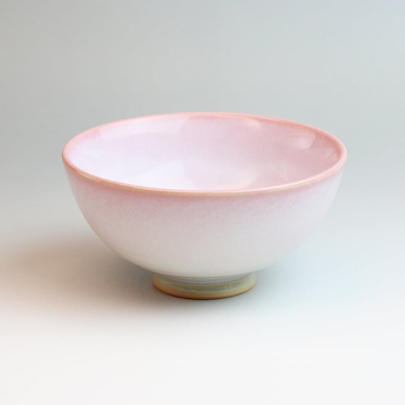 つぼみ桜飯茶碗3.8寸(白箱)|萩焼窯元 萩陶苑 椿秀窯 ギフト つぼみ桜飯茶碗3.8寸(白箱)|萩焼窯元 萩陶苑 椿秀窯 ギフト