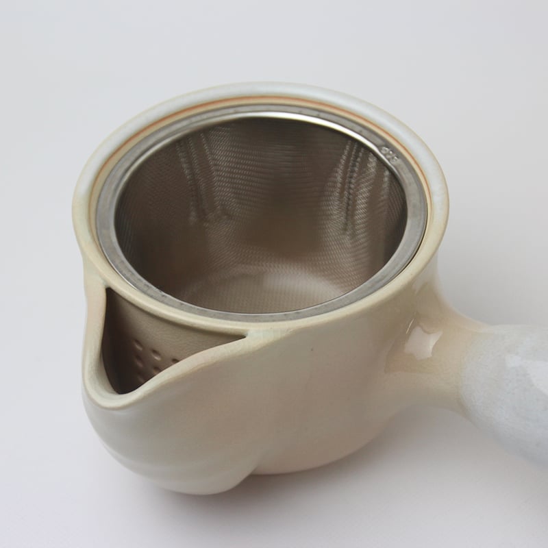 牡丹急須（茶こし付）（白箱）｜萩焼窯元 萩陶苑 椿秀窯 ギフト