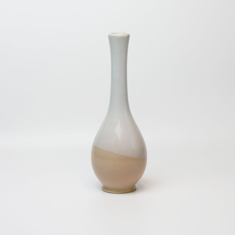 手作り陶器花瓶　クリーム色と茶色のグラデーション［新品•未使用]　萩焼 手作り陶器花瓶 クリーム色と茶色のグラデーション［新品•未使用] 萩焼