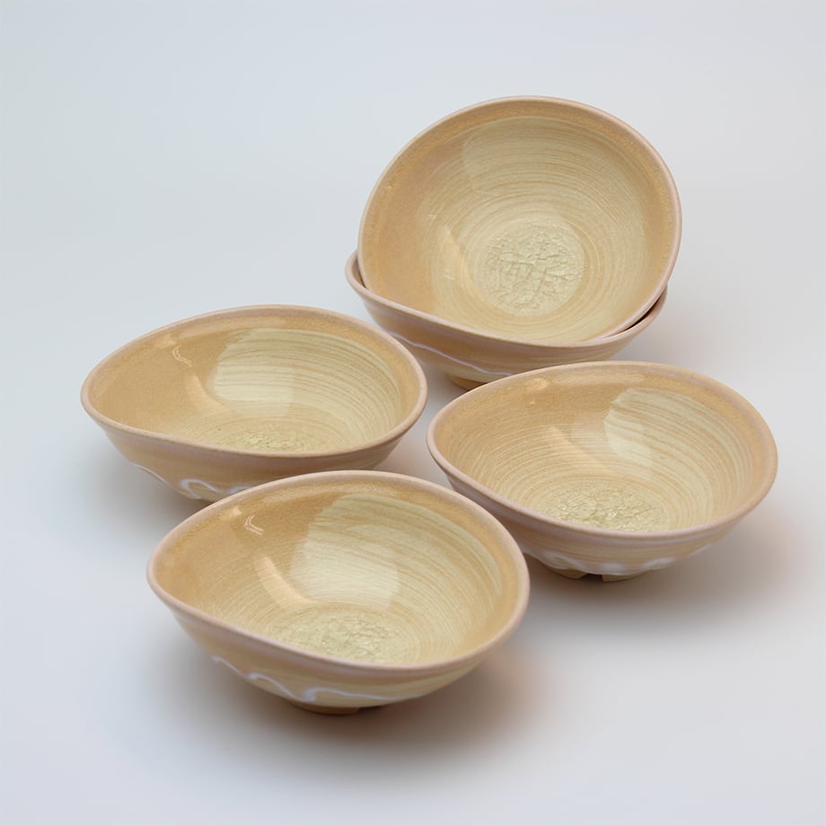 『暮らしのうー特価』　萩焼　椿秀　小鉢　5枚 暮らしのうー特価』 萩焼 椿秀 小鉢 5枚 釉彩小鉢 萩焼窯元 萩陶苑 椿