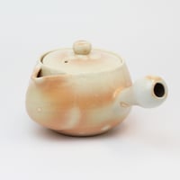 暁雲壷（木箱）｜萩焼窯元 萩陶苑 椿秀窯 ギフト | HAGIYAKI SHUTOUEN