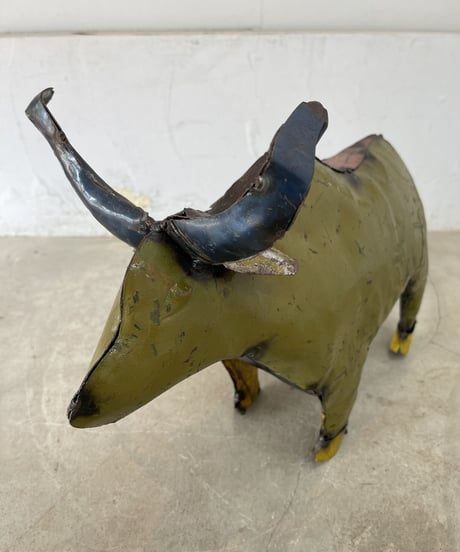 RECYCLE METAL  BULL -3