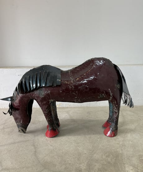 RECYCLE METAL PONY