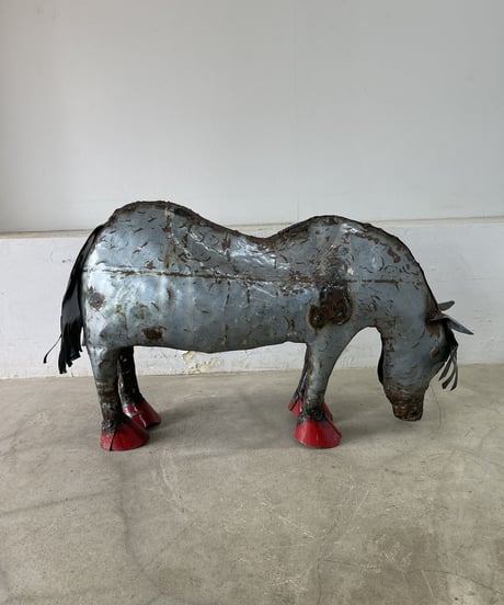RECYCLE METAL PONY