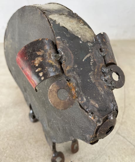 RECYCLE METAL PIG SMALL -1
