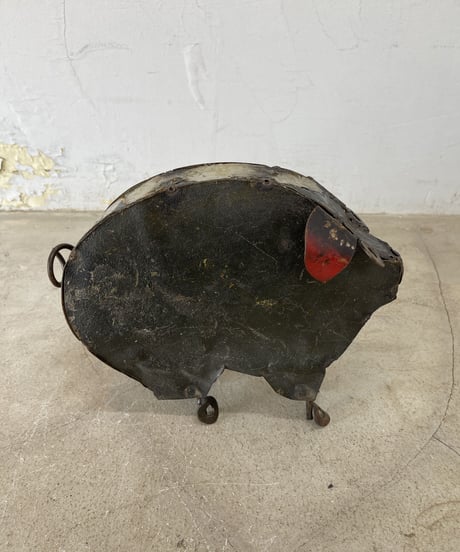 RECYCLE METAL PIG SMALL -1