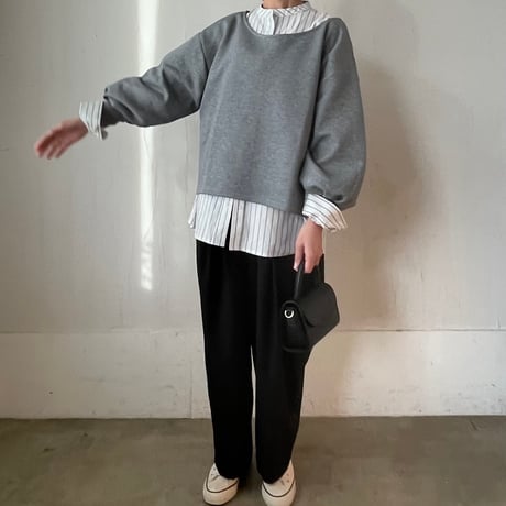 stripe stretch shirt / white × navy stripe