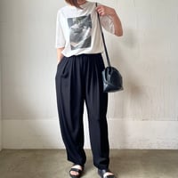 【再入荷】'hand' photo t-shirt / white, red, charcoal gray