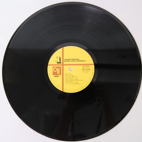 日本盤　ジョージ・ベンソン/Superdisc　GXC-9145/6　２枚組　【中古】