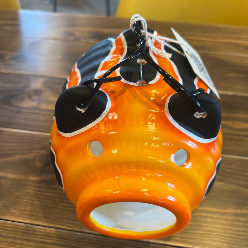 ハンドペイントフレアパターン蚊取りブタ | SIDETRIP online