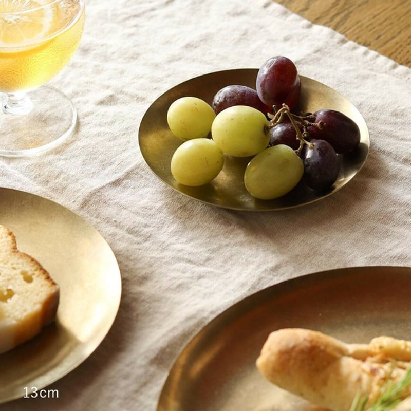 ステンレス ゴールドラウンドプレート | SALT(ソルト)公式インテリア