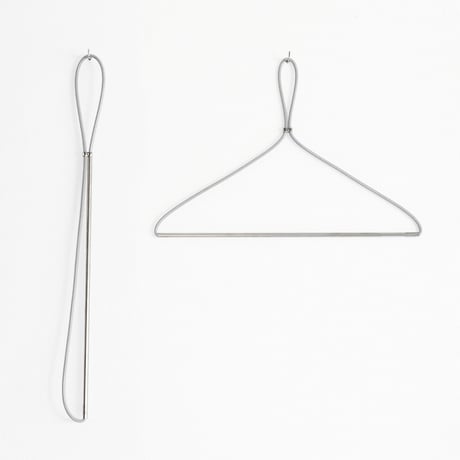 FORMLESS HANGER
