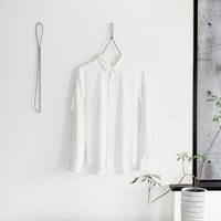 FORMLESS HANGER