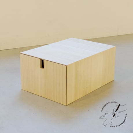 KIRI CUBE シューズボックス