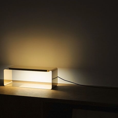 akii LIGHT SHELF GOLD