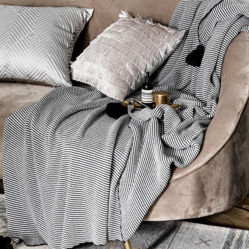 ブランケット 白黒 モノクロタッセルブランケット | SALT(ソルト)公式