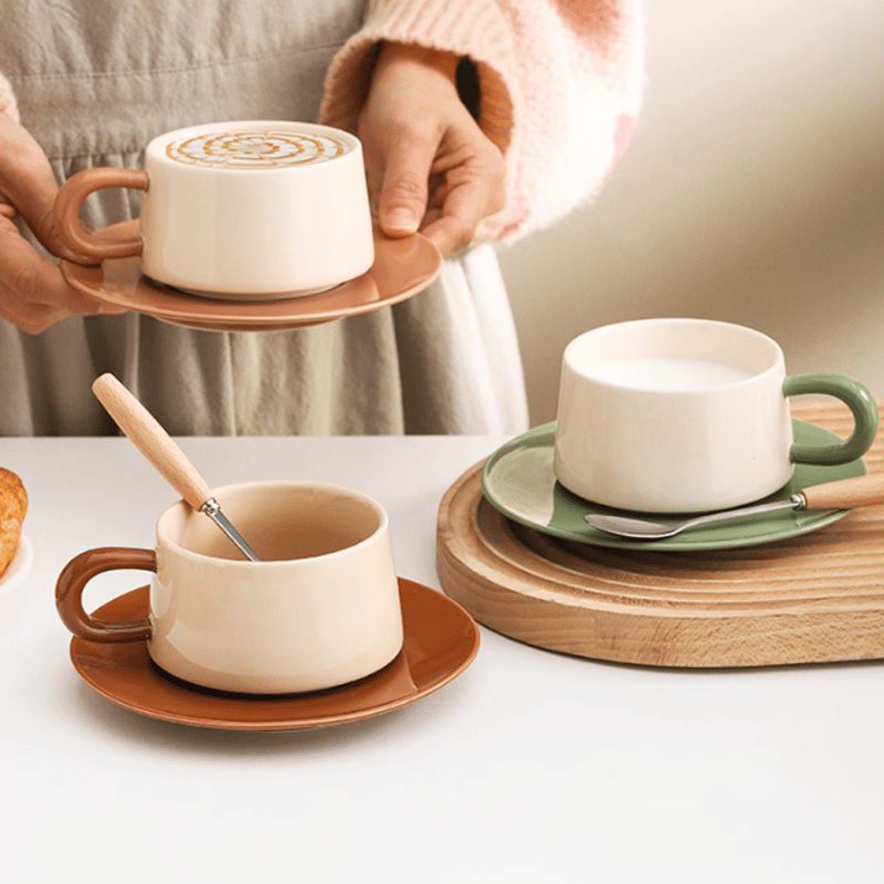 当季大流行 セラミック コーヒー ティー カップとソーサー セット ボーン 弁当箱・水筒