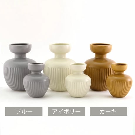 花束を活けたくなるフラワーベース