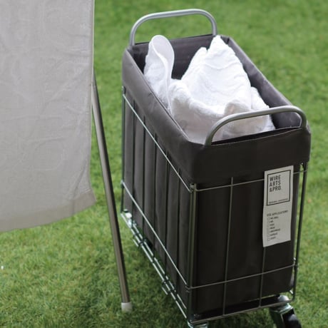 WIRE ARTS＆PRO FOLDING LAUNDRY BASKET with CASTER 28L SLIM / ランドリーバスケット