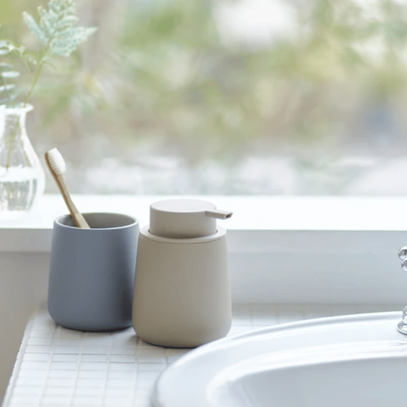 マットな質感のバスタンブラー | SALT(ソルト)公式インテリア