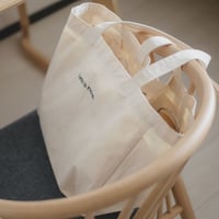 Less Tote