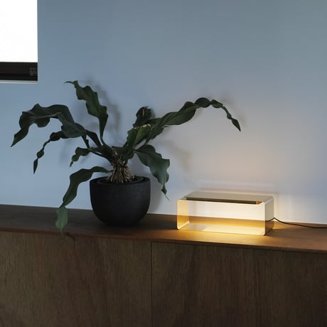 akii LIGHT SHELF GOLD