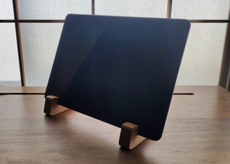タブレットスタンド
