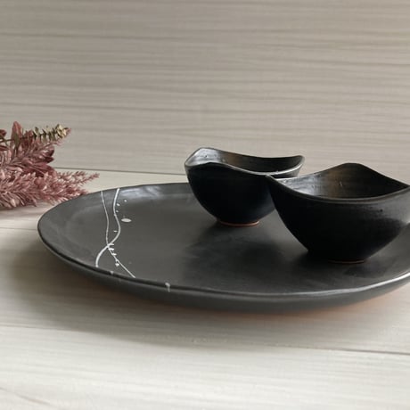 丸皿（筆滴黒）